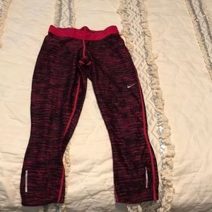 Nike 3/4 length leggings